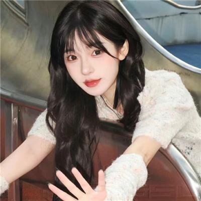 采蘑菇的夫妇